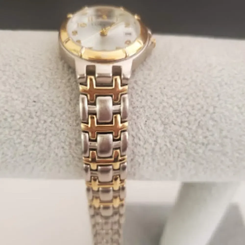 Lorus women watch